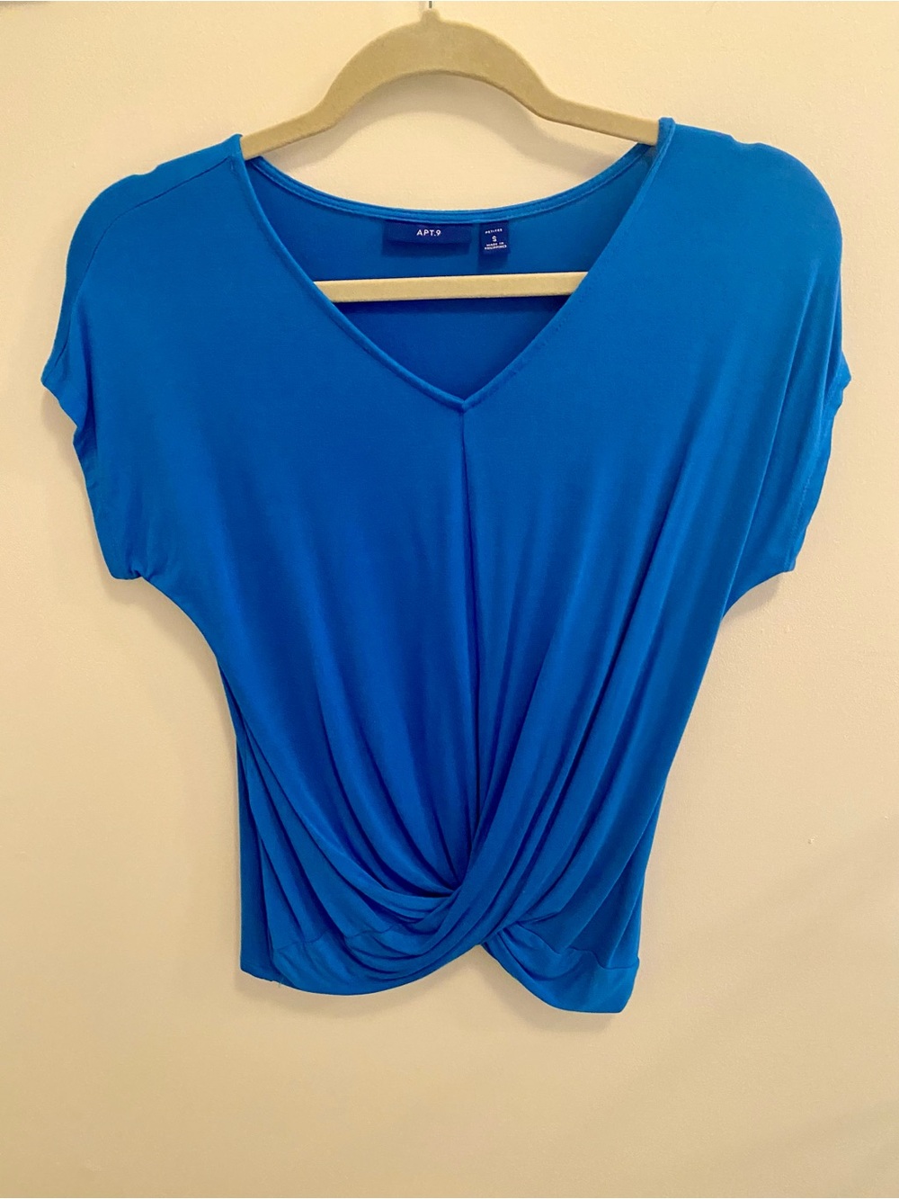 SP Apt. 9 Blue V-Neck Twist-Front Short Sleeve Top